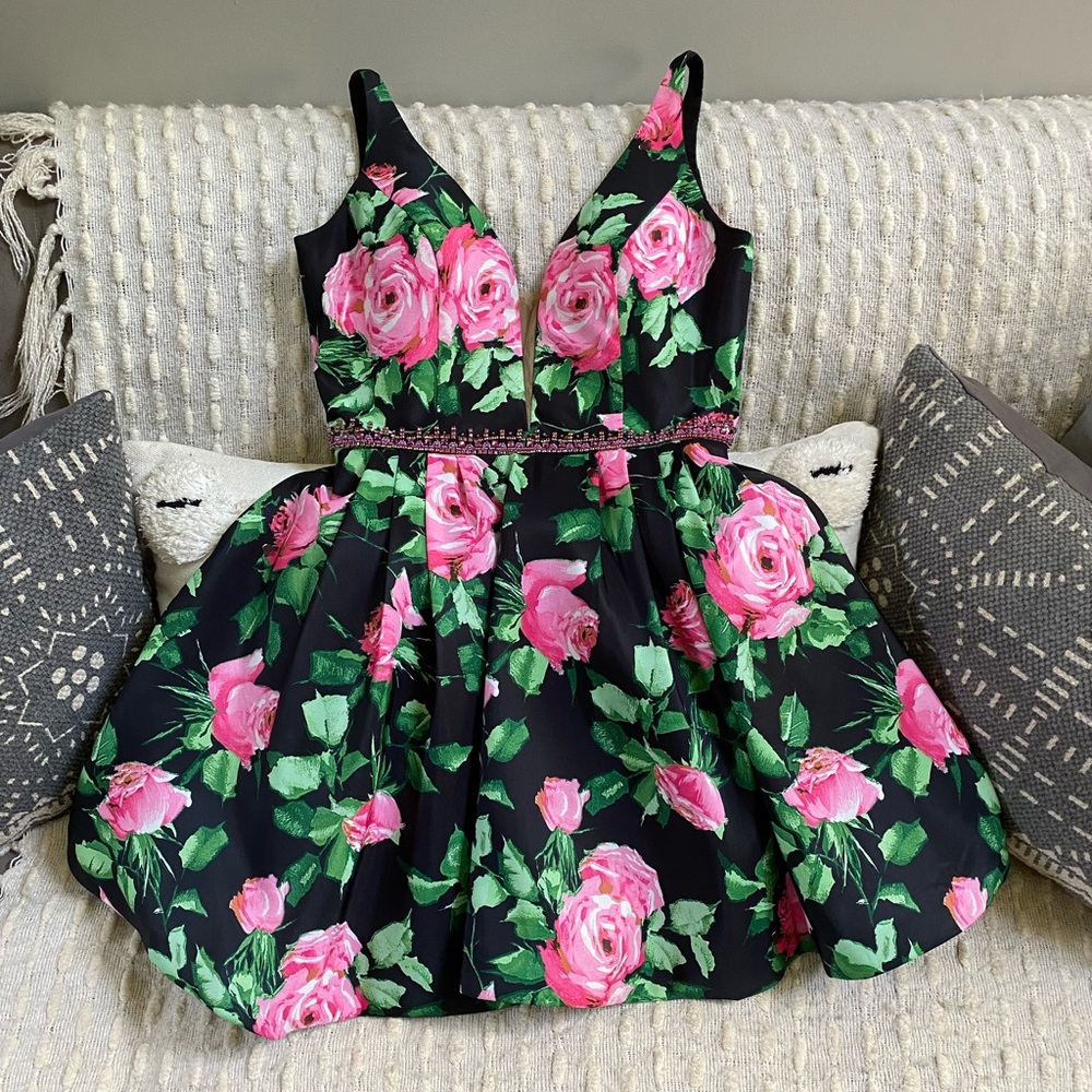 {Sheri Hill} Floral Mini Dress